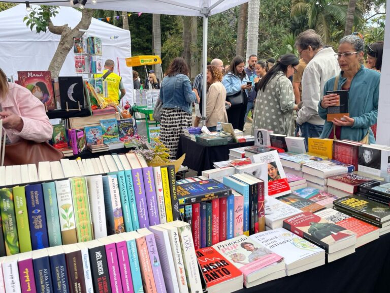 Hasta el próximo domingo se podrá disfrutar de la Feria del Libro de Santa Cruz de Tenerife