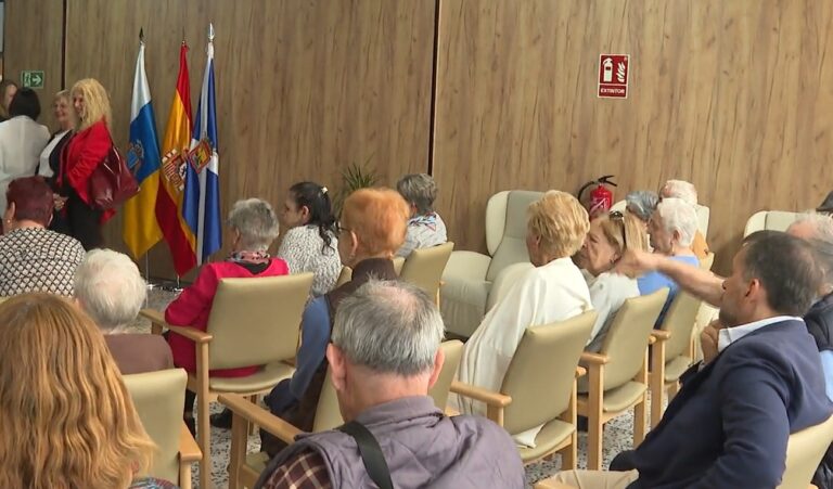 Tenerife inaugura un centro de día para personas mayores en la capital insular