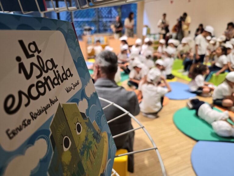‘La isla escondida’, el cuento que acerca el REF a la infancia