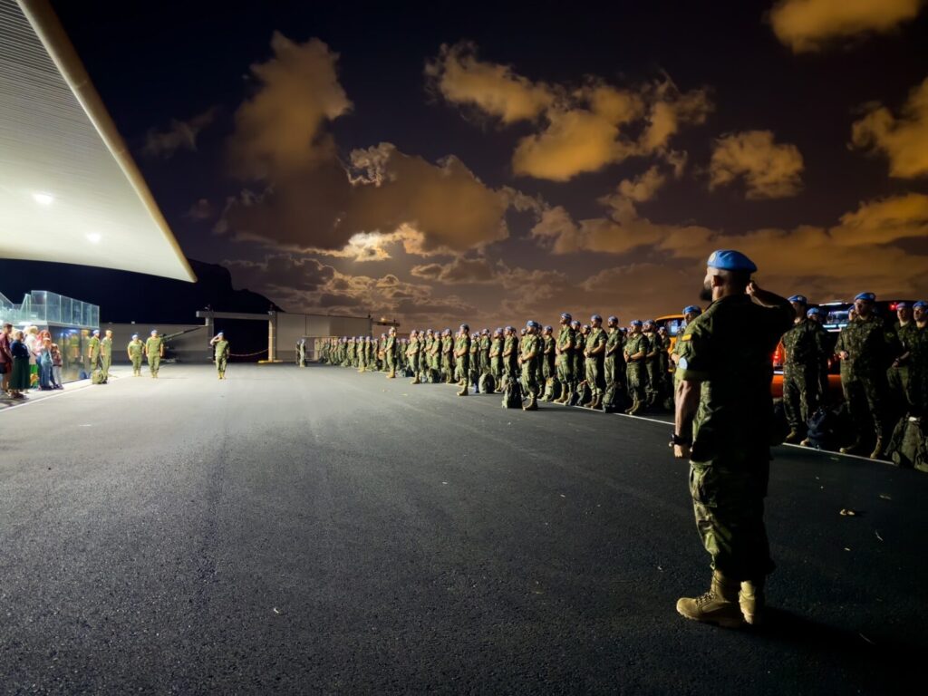 La primera rotación de la Brigada Líbano parte de Gran Canaria para su misión 