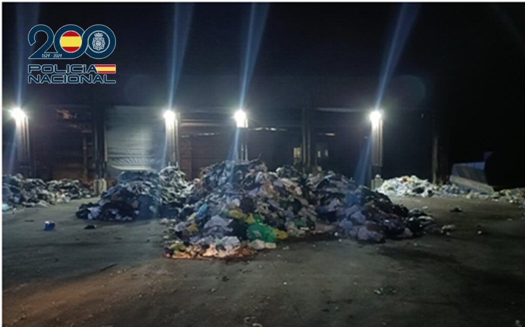 Detenida por ocultar un parto y deshacerse del feto en un contenedor en Arrecife