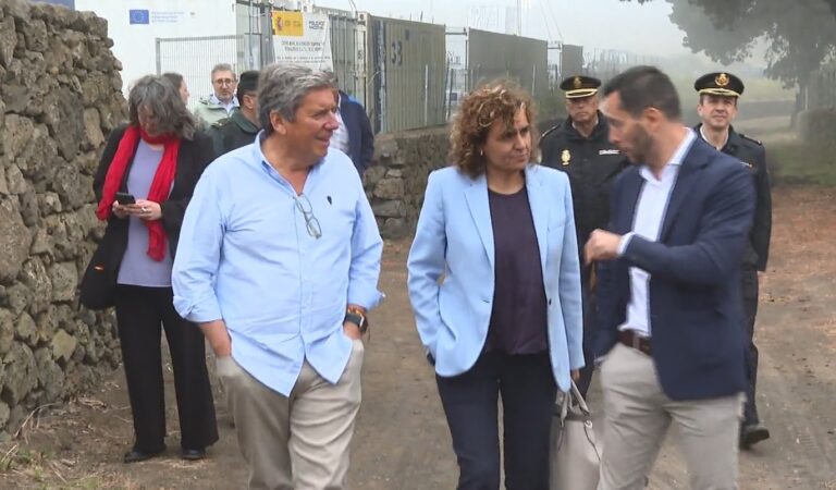 Eurodiputados visitan centros de acogida de El Hierro para conocer la realidad migratoria