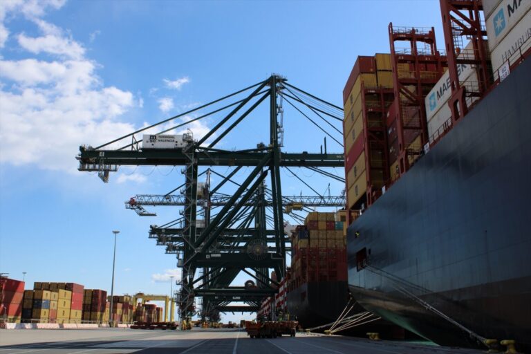 El déficit comercial español suma 15.100 millones en el primer trimestre