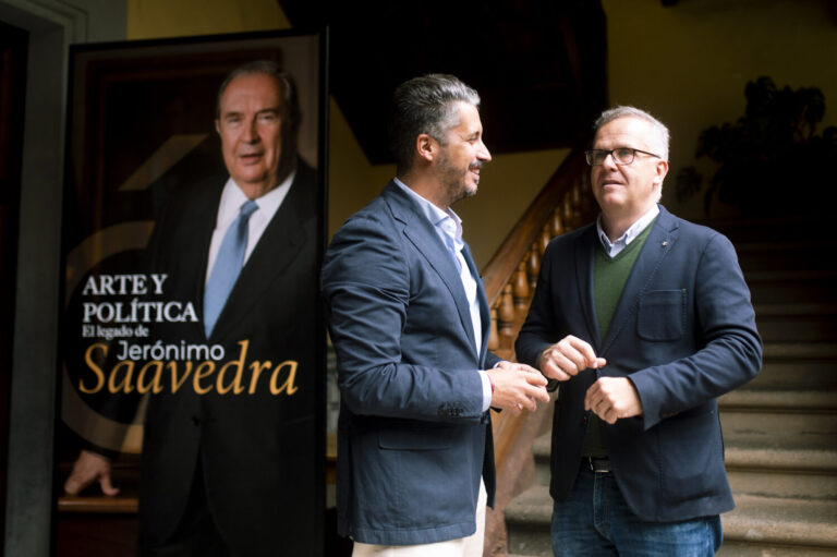 La Laguna acoge una exposición sobre Jerónimo Saavedra que une arte y política