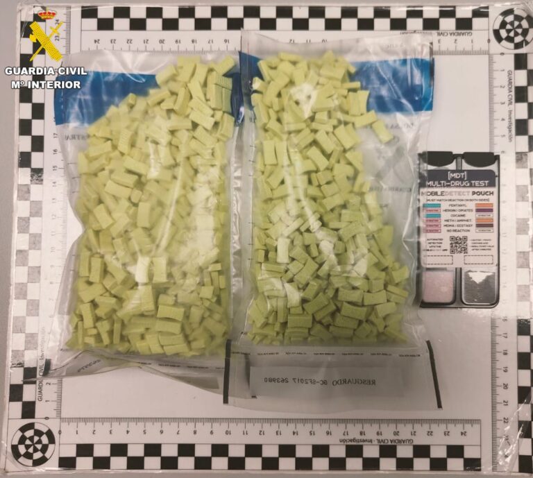 Dos detenidos como autores de un delito de tráfico de drogas