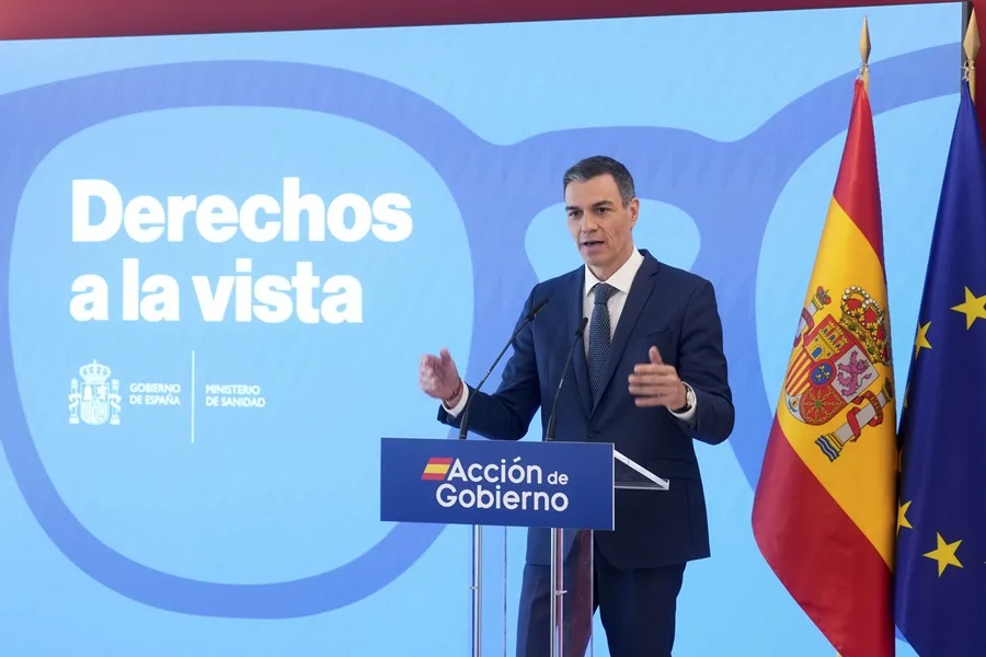 Pedro Sánchez, presidente del Gobierno, anuncia las ayudas dentro del denominado Plan Veo. Imagen EFE