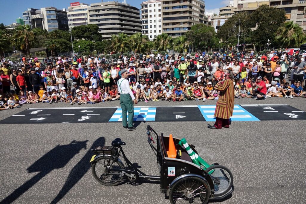 Como cierre de la jornada, se sortearon 20 bicicletas entre los participantes, gracias al patrocinio de El Corte Inglés