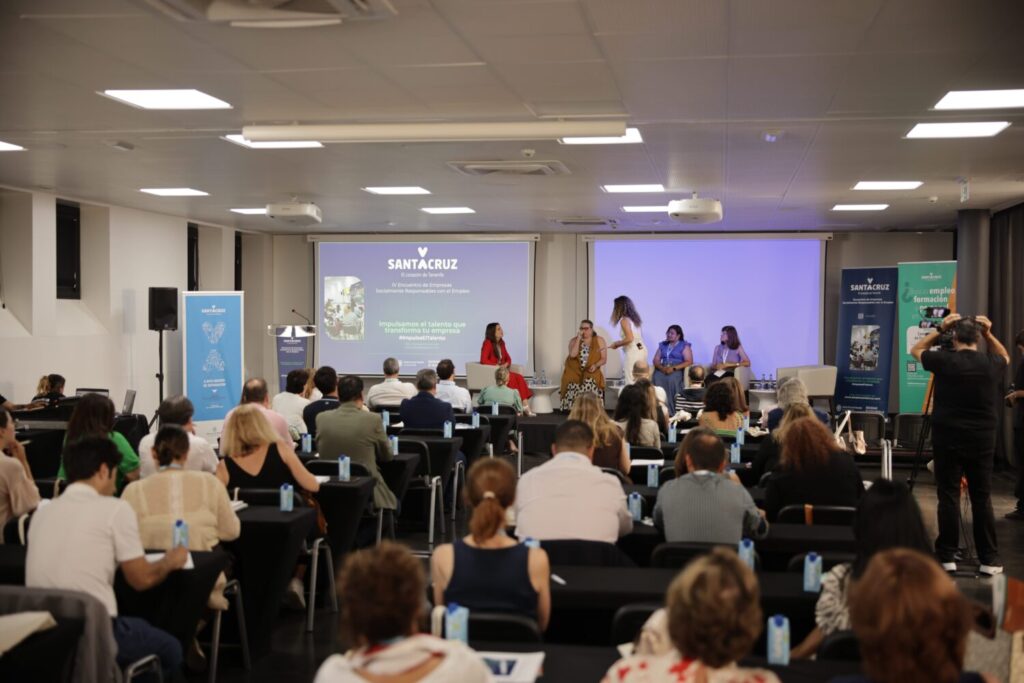 IV Encuentro con Empresas/ Ayuntamiento de Santa Cruz de Tenerife.