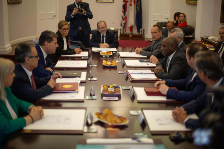 La UE, Reino Unido y España acuerdan el estatus de Gibraltar tras el Brexit