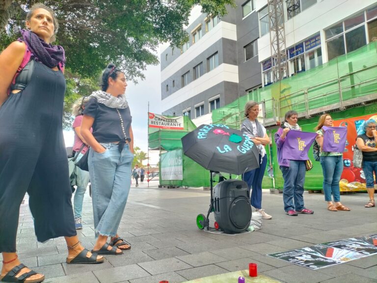 Manifestaciones en las dos capitales canarias en defensa de un Estatuto de Neutralidad