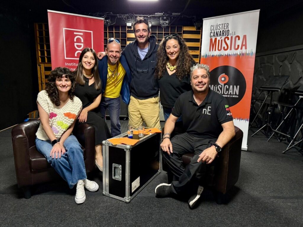 El nuevo podcast ‘Backstage’ quiere poner en valor el otro lado de la música en Canarias más allá de los escenarios