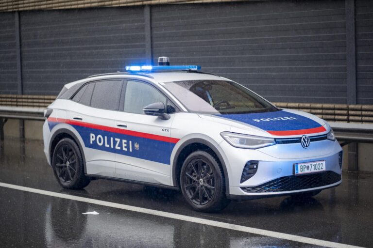 Al menos ocho muertos en un tiroteo en una escuela de Austria