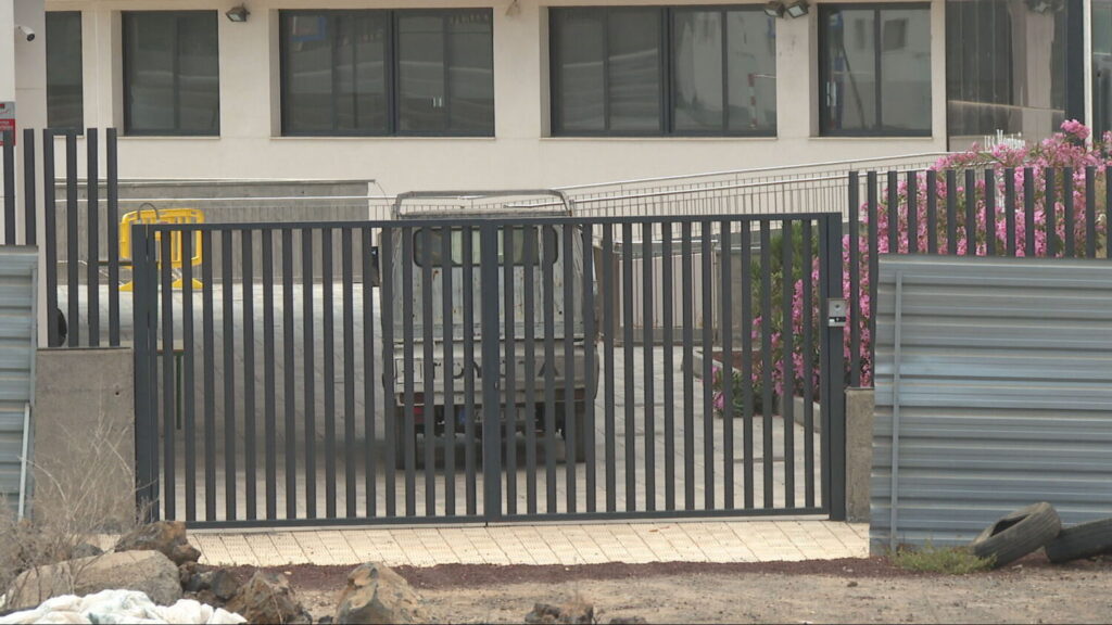 Entrada del Instituto de Educación Secundaria Montaña de Guaza, en Tenerife. Imagen RTVC