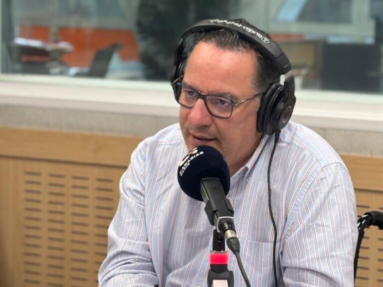 Poli Suárez cierra el curso con «avances positivos», aunque con tensión sindical en el horizonte