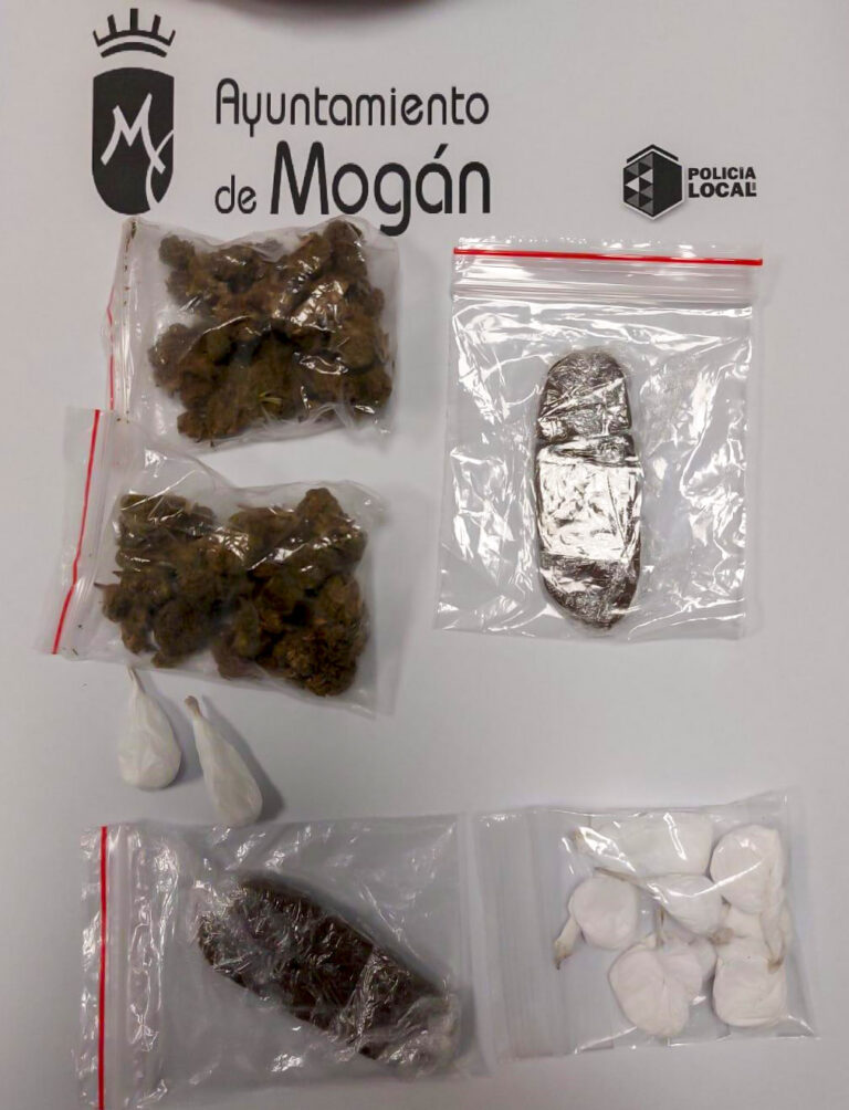 Detienen a dos vendedores de droga en Puerto Rico y Taurito (Gran Canaria)