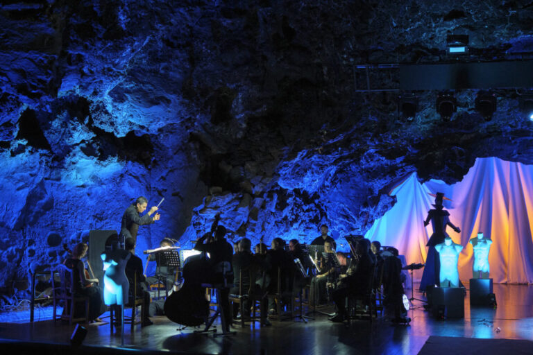La Traviata cosecha un rotundo éxito en el Auditorio Jameos del Agua