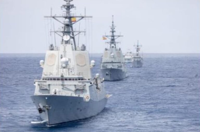 La Armada finaliza el ejercicio SINKEX-25 en Canarias