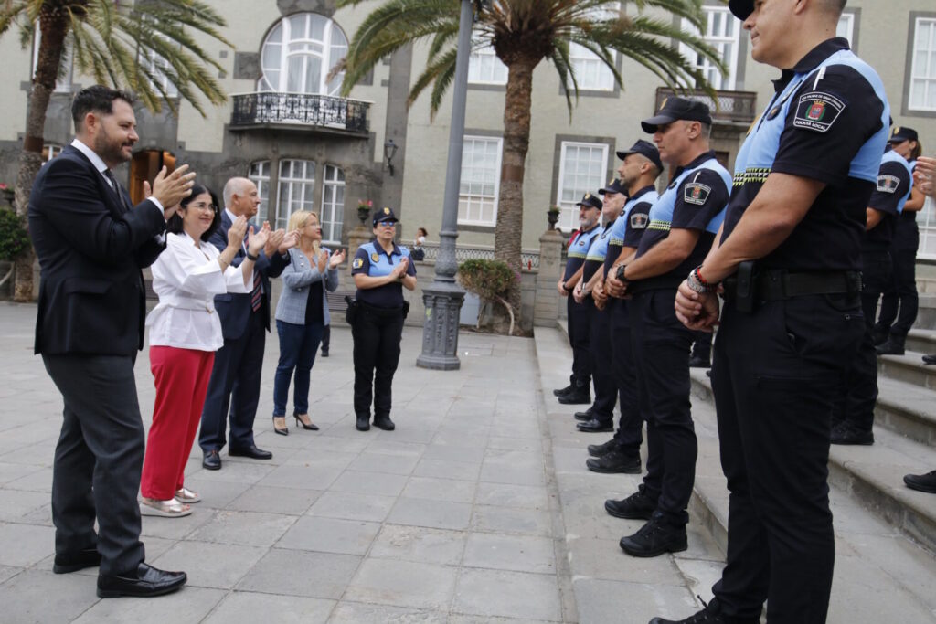 Nuevos agentes en la Policía Local de Las Palmas de Gran Canaria/ Ayuntamiento de Las Palmas de Gran Canaria.
