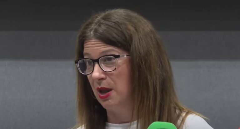 Leire Díez y Vicente Fernández son puestos en libertad provisional