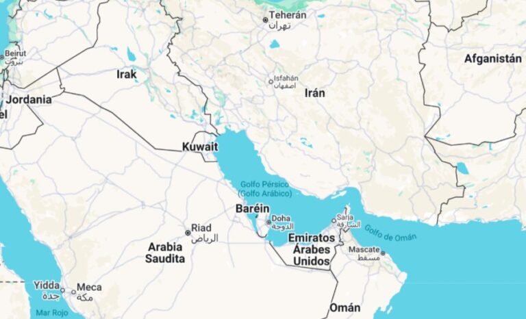El cierre del estrecho de Ormuz, en Irán, amenaza con un nuevo periodo de precios elevados