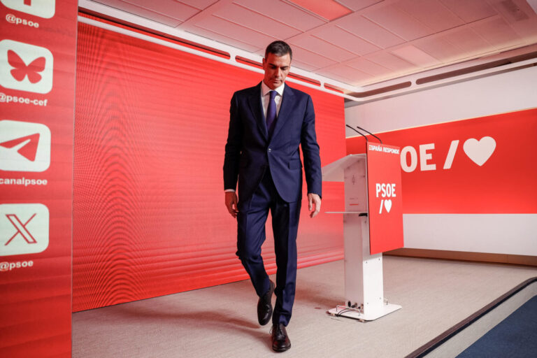 Sánchez anuncia una auditoría externa sobre la cuentas del PSOE y cambiará su ejecutiva