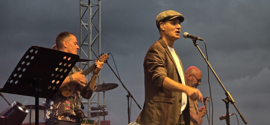 Taburiente en concierto en la Bajada de la Virgen de las Nieves 2025