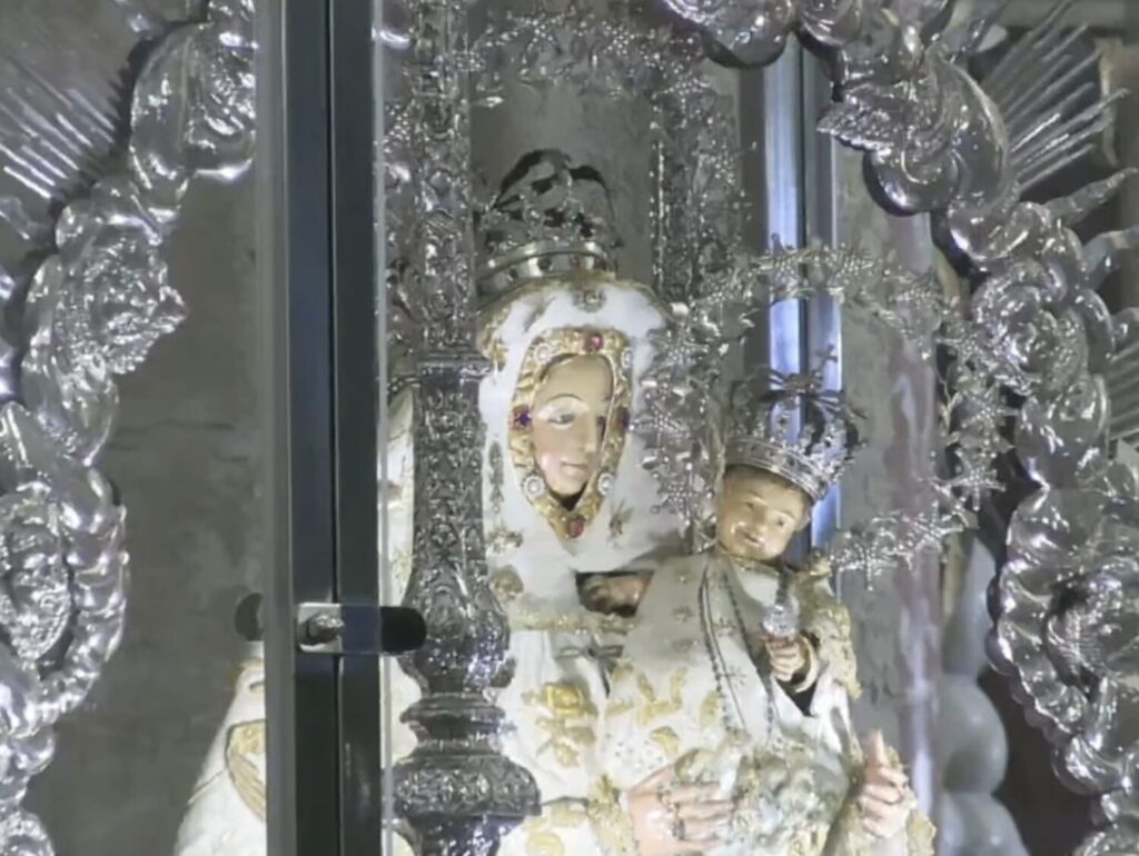 Detalle de la Virgen del Pino en la Catedral de Canarias / Diócesis de Canarias 