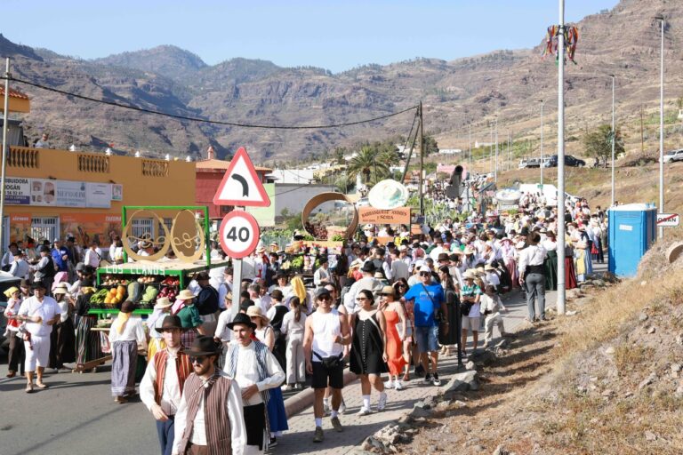 Júbilo y tradición en la Romería-Ofrenda de San Antonio ‘El Chico’ en Mogán