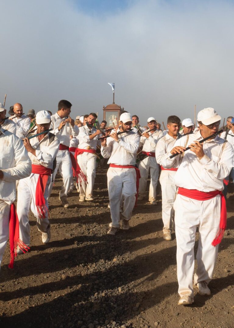 La Virgen de Los Reyes se prepara para recibir miles de peregrinos