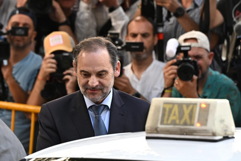 El juez del Supremo rechaza enviar a prisión a Ábalos y Koldo