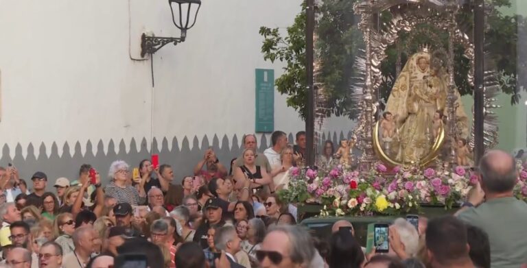 La Virgen del Pino regresa a la Catedral de Santa Ana
