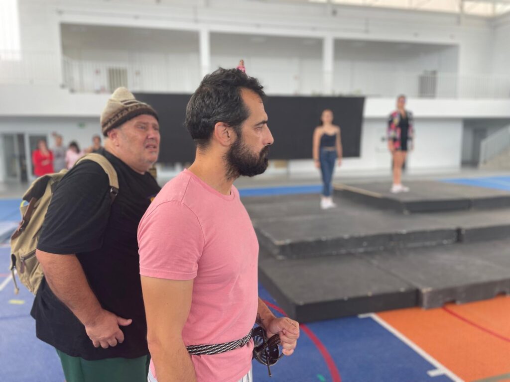 Imagen de los ensayos del Carro Alegórico/ Ayuntamiento de Santa Cruz de La Palma.