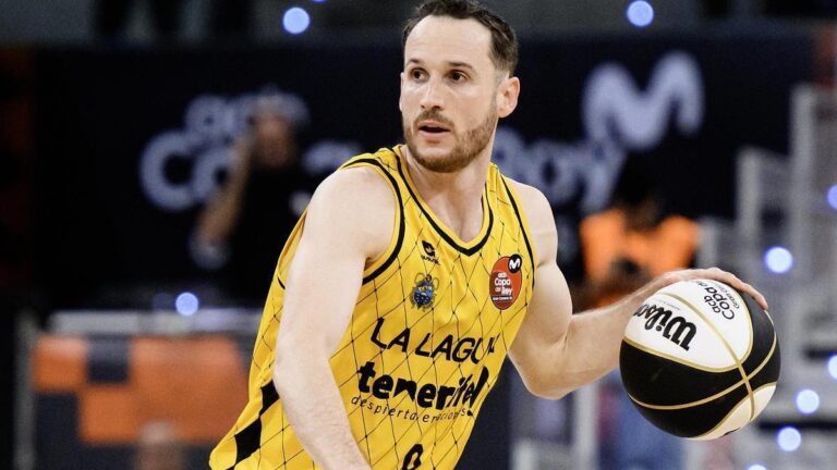 96-81 | La Laguna Tenerife gana su primer partido de la eliminatoria de la Liga Endesa al Joventut