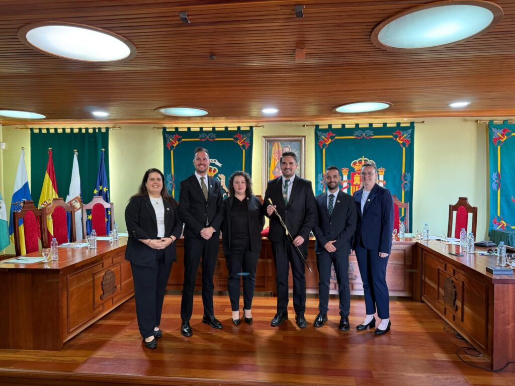 Pleno de elección del nuevo alcalde de La Guancha, Alejandro Herrera