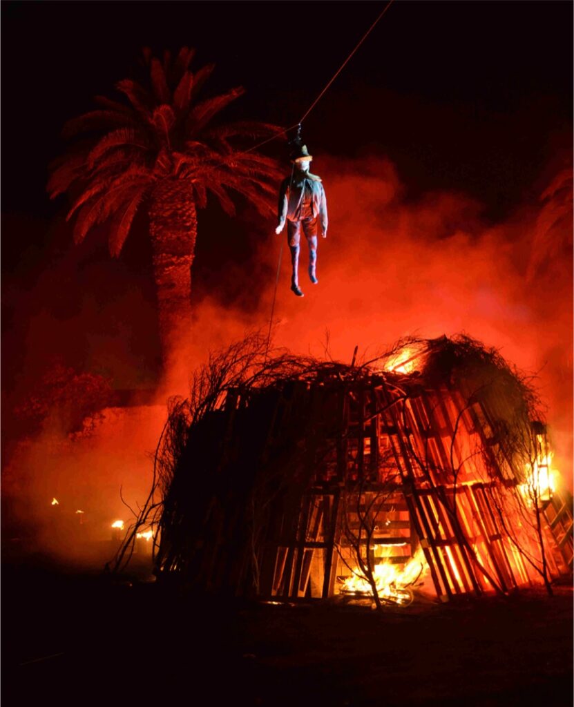 La quema de Facundo es uno de los actos principales de las Fiestas de San Juan en Haría