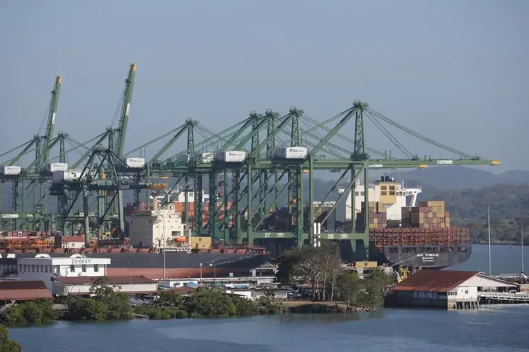 El pacto comercial de EEUU y China no elimina la incertidumbre