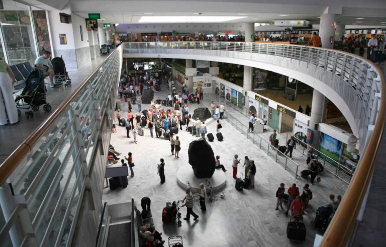 La huelga de trabajadores de ‘handling’ amenaza la operativa aérea en plena Semana Santa