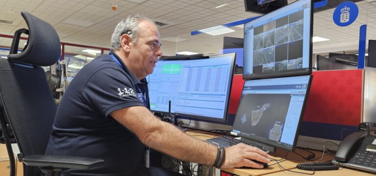 Colisión de varios vehículos en la TF-1