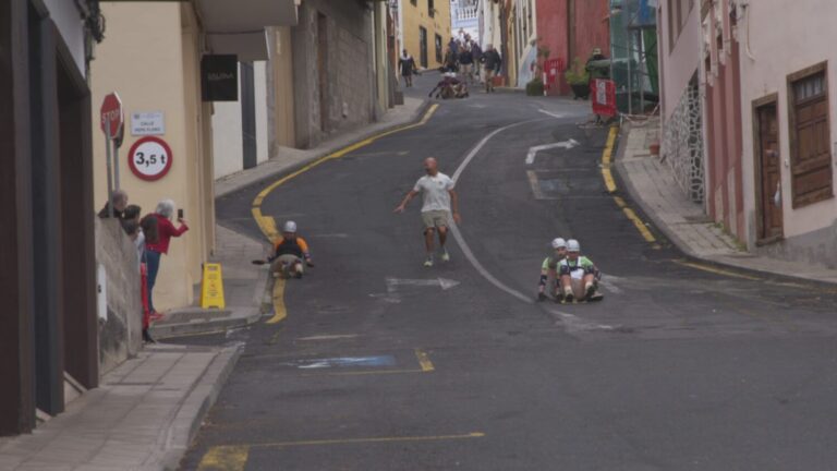 ‘La conquista del fuego’ se adentra este miércoles en los bosques de Icod