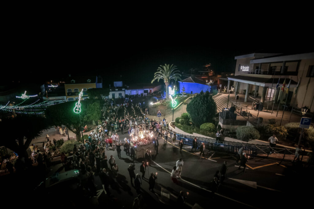 (Archivo) Procesión del Pendón y la Virgen de la Esperanza 2024.