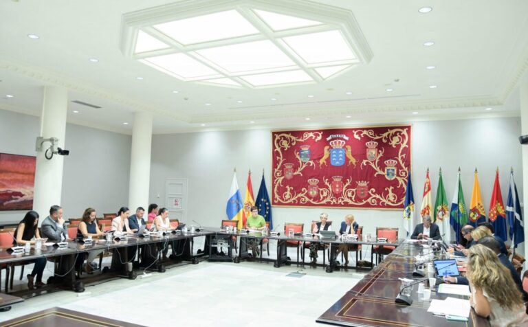 Igualdad destina 7,5 millones de euros para la conciliación de las familias con menores