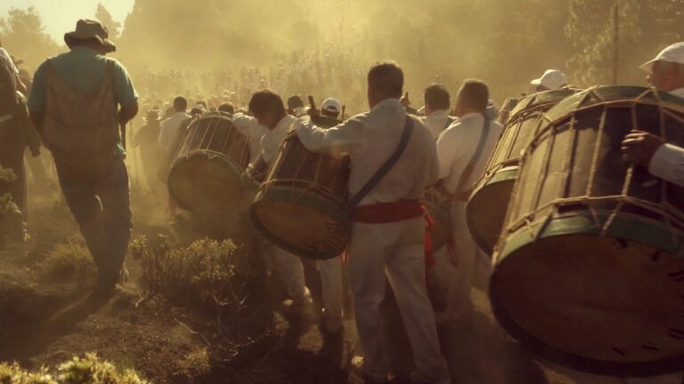 ‘Caminos de fiesta’ viaja este viernes al corazón de la Bajada de la Virgen de los Reyes