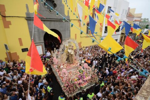 Televisión Canaria ofrece en directo la Procesión de La Aurora de la Virgen del Carmen en La Isleta