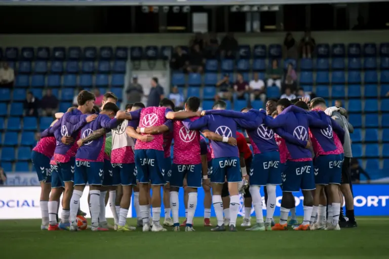 Varios pesos pesados finalizan contrato con el CD Tenerife