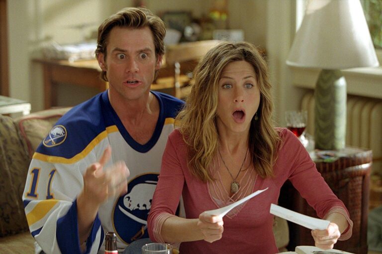 Jim Carrey, Jennifer Aniston y Morgan Freeman en ‘Como Dios’: una comedia con un elenco todopoderoso