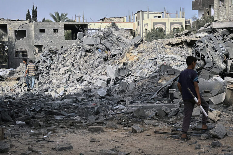 Israel ha matado a más de 300 palestinos en las últimas 48 horas, según el Gobierno de Gaza