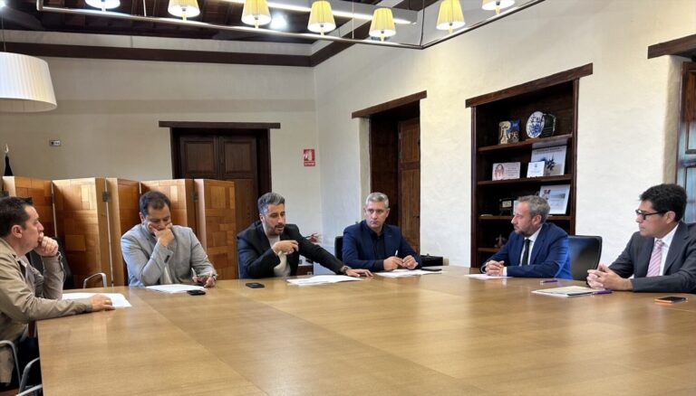 Mejoras en Tenerife Norte: cambios de sentido, insonorizaciones y aparcamientos