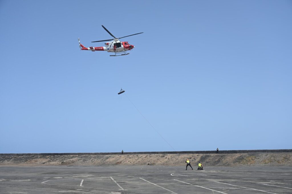 Imagen de uno de los vuelos durante el XXIX Festival de Aeromodelismo y Aeronáutica