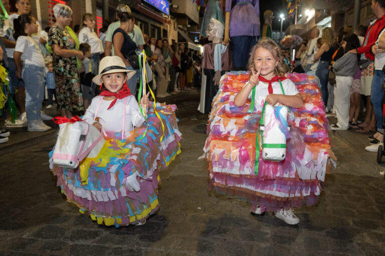 Los Caballitos de Fuego de Gáldar, una tradición del siglo XIX
