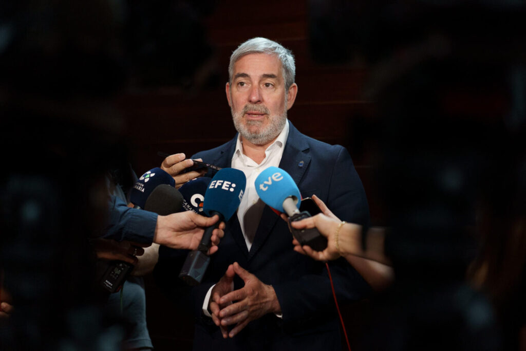 Clavijo pide elecciones si Sánchez no conserva sus apoyos: "El pueblo no se equivoca"